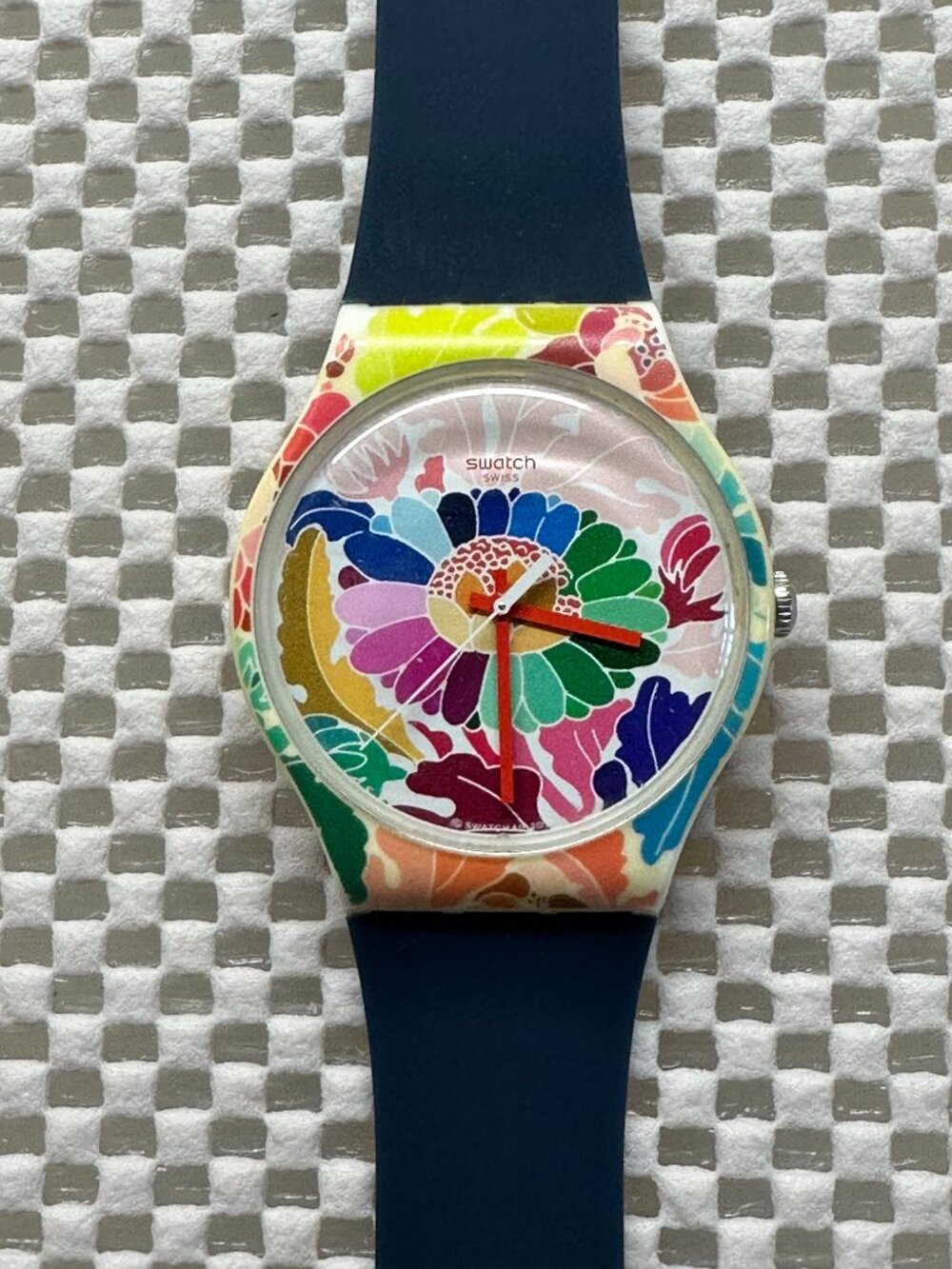 Swatch Watch Flowerfool SUOW126 Classic 2016